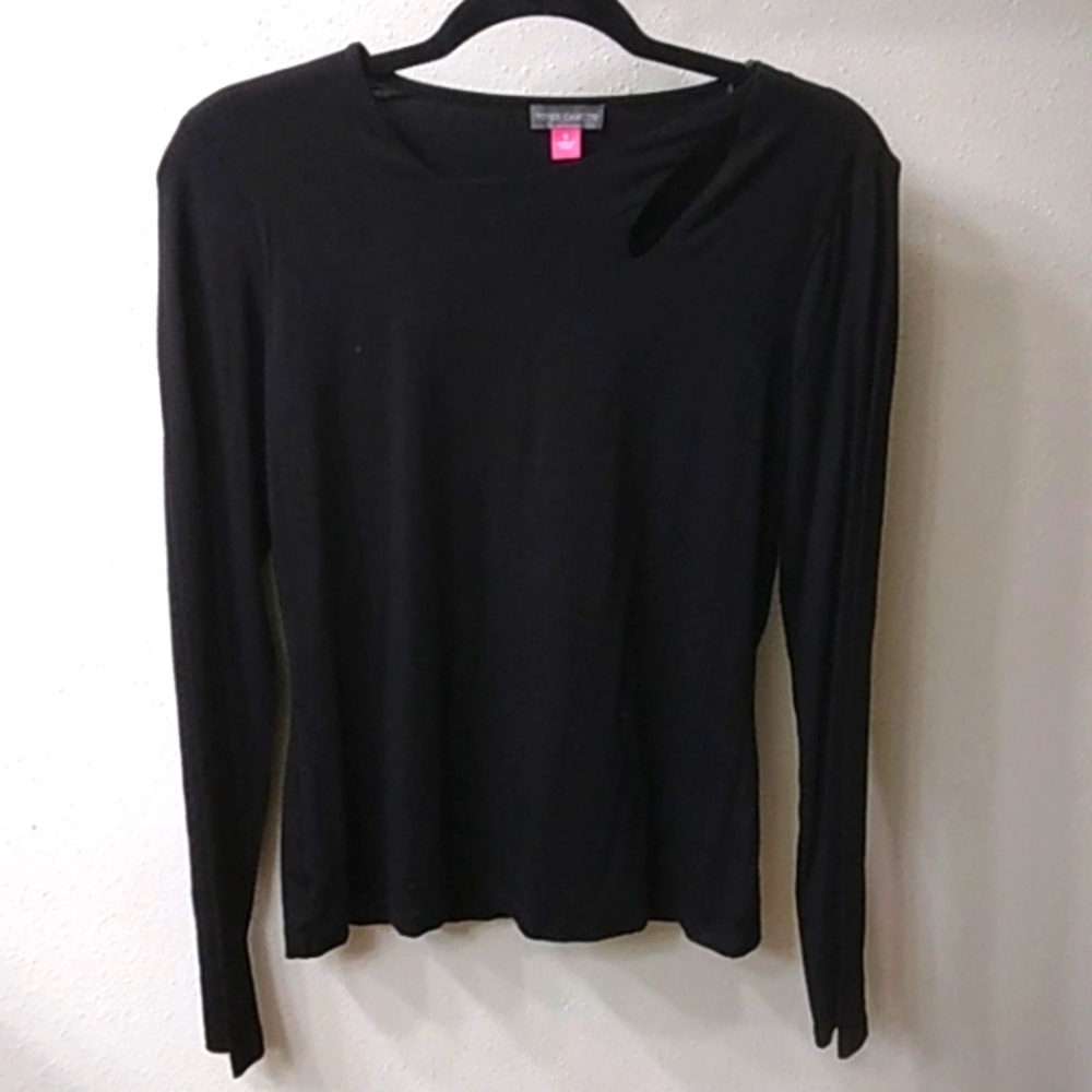 Vince Camuto Black Long Sleeve Tee With Cut Out